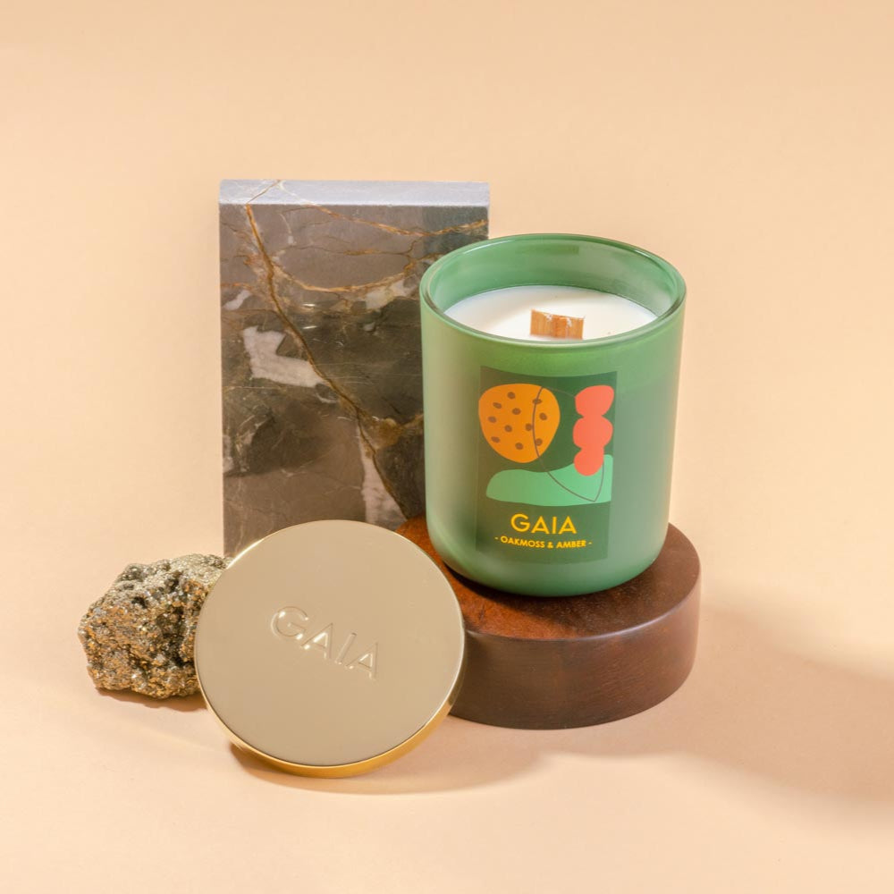 OAKMOSS & AMBER